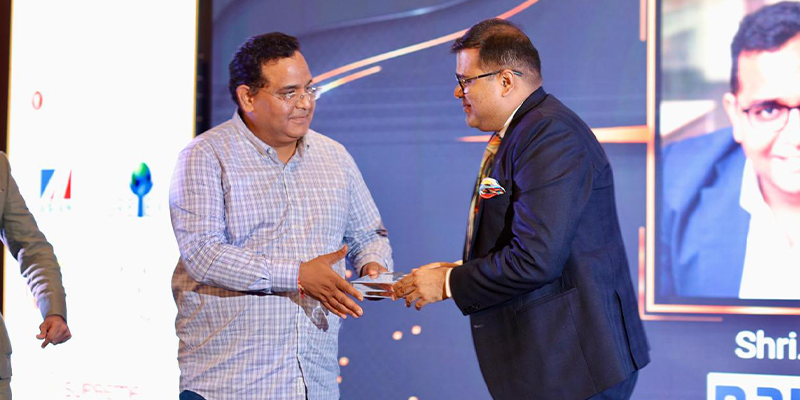 Smart Investing with WealthTech